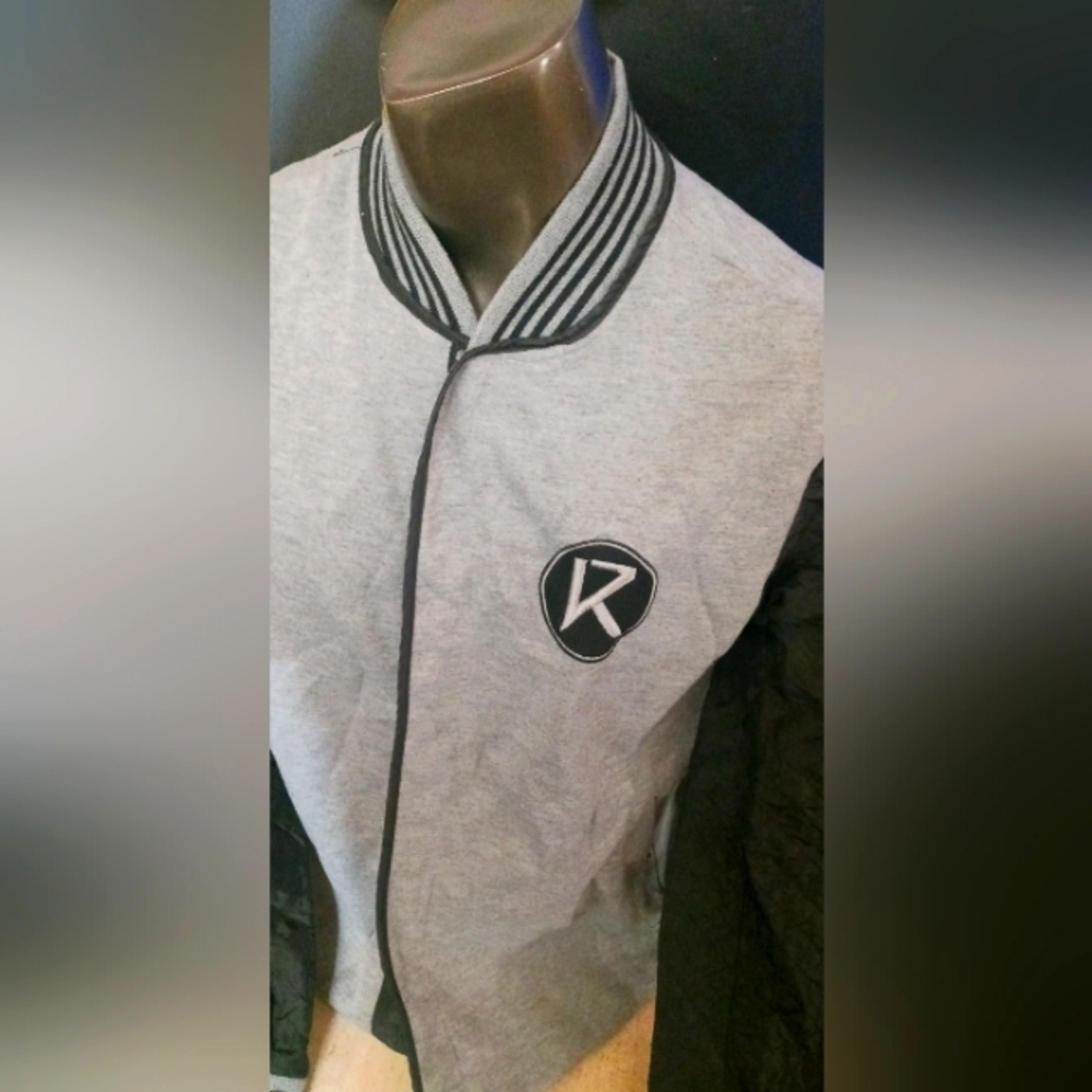 Men's Gray Jacket with Black Trim